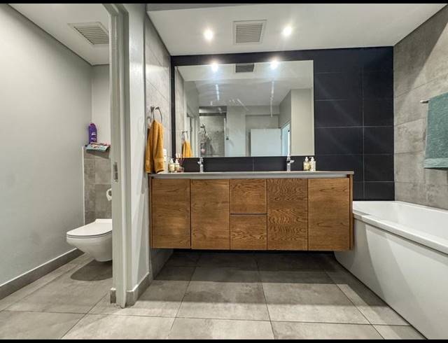 2 BEDROOM APARTMENT FOR SALE IN MIDFIELDS